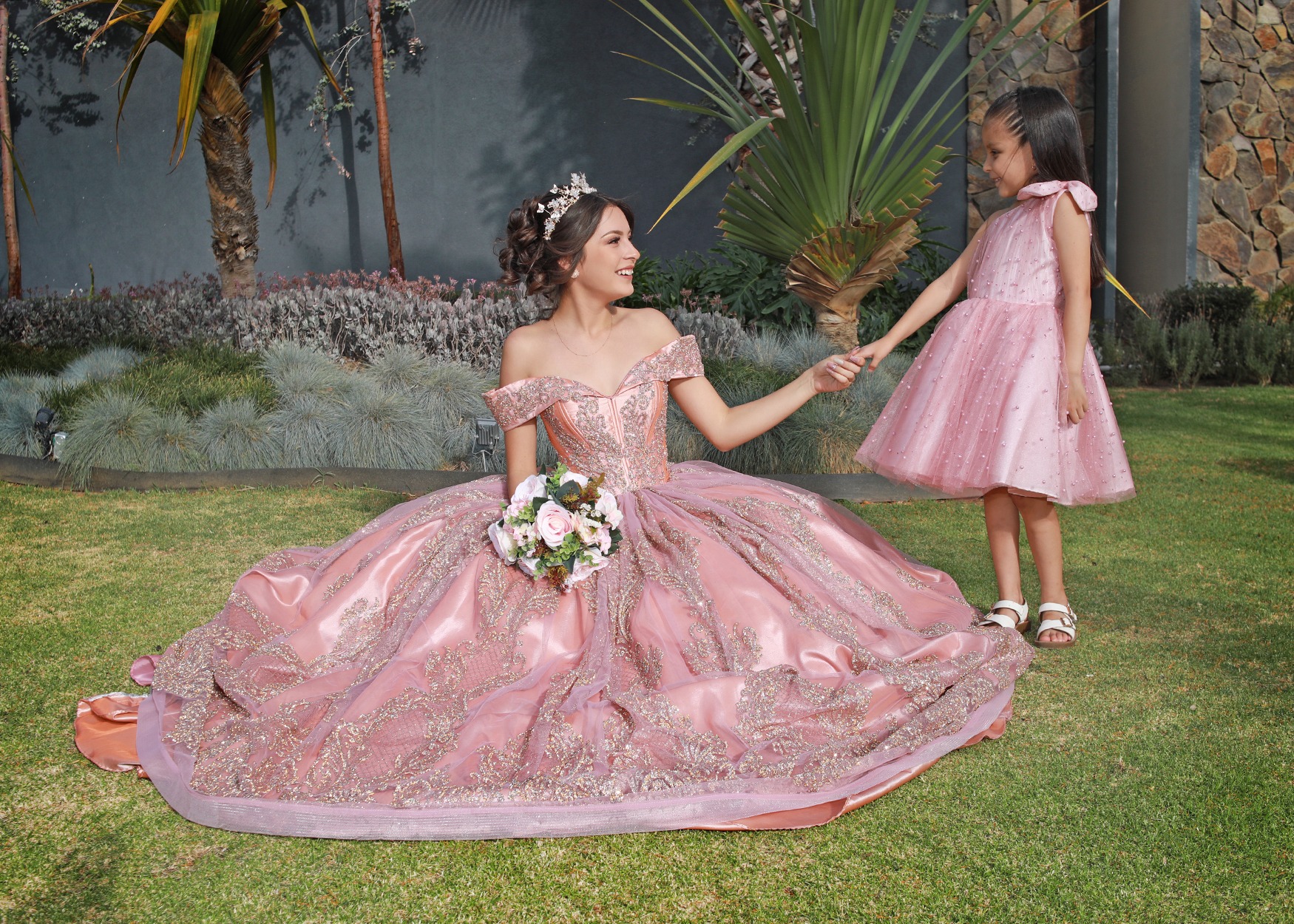 Free HTML5 Bootstrap Template by FreeHTML5.co